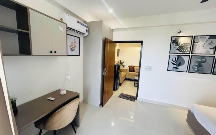 Cozyआश्रय |1BHK with peaceful balcony|Jagatpura