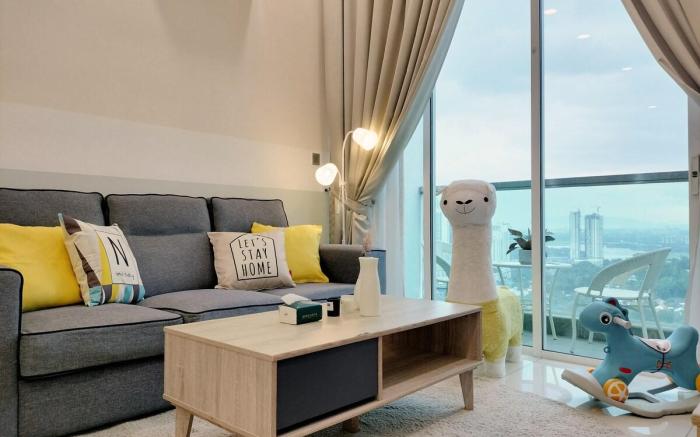 Paragon Residences High Floor 3BR | Lovely Space