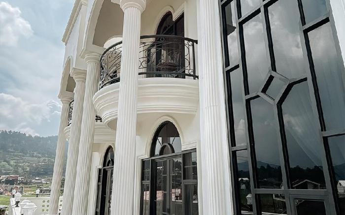 Grand House Nexura Collection