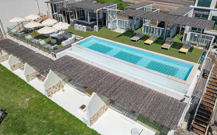 Aewol the Sunset Pool Villa Resort