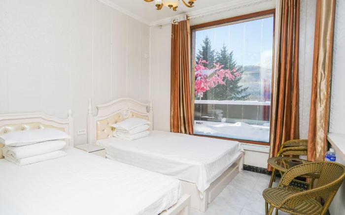 China Snow Valley Jinze Cold Region Hot Spring Town