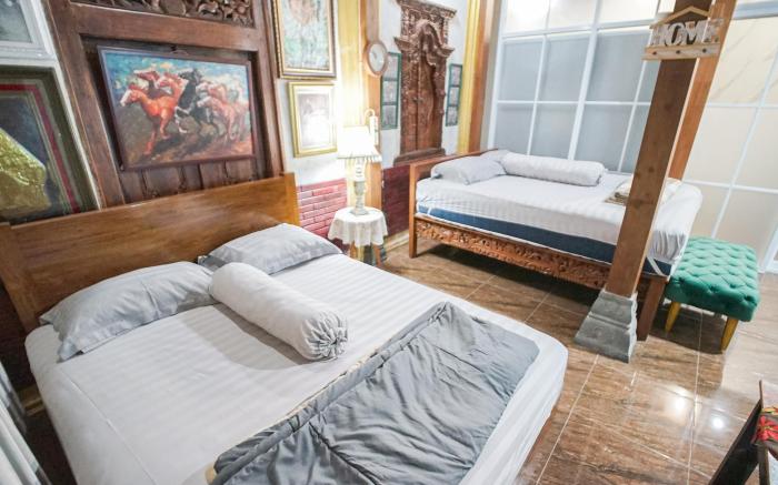 Villa Roemah Restoe Kolam Renang Private