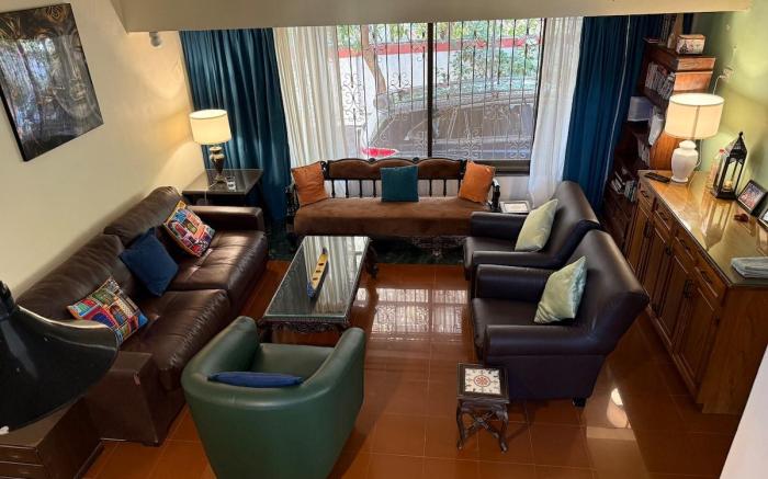 Roshan - The Perfect  Getaway
4 Bedrooms, 5 Beds