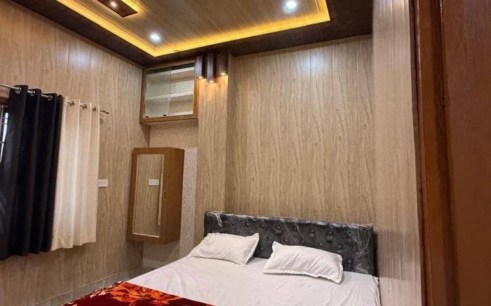 SHRI SHYAM KASHI STAY