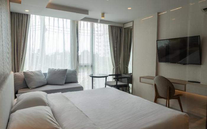 Bluphere Residence by Prop Hopper