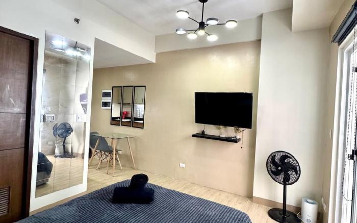 Cozy Modern PoolView/with netflix