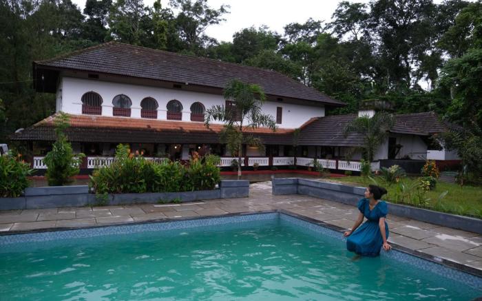 Keloth Tharavadu | Heritage Pool Property