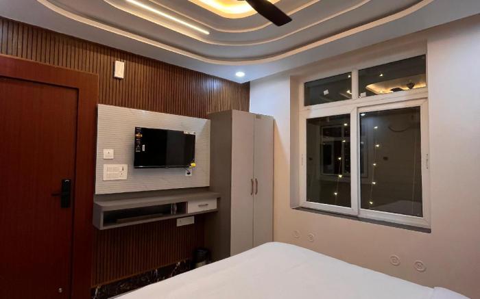 Hotel Yes Please Near New Delhi Junction