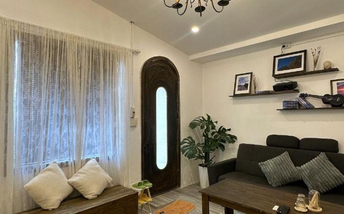 Pomela Cottage in Hue's center