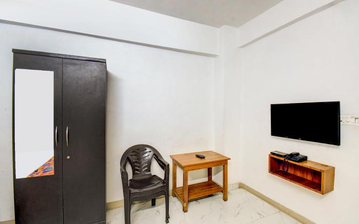 FabHotel Sai Executive