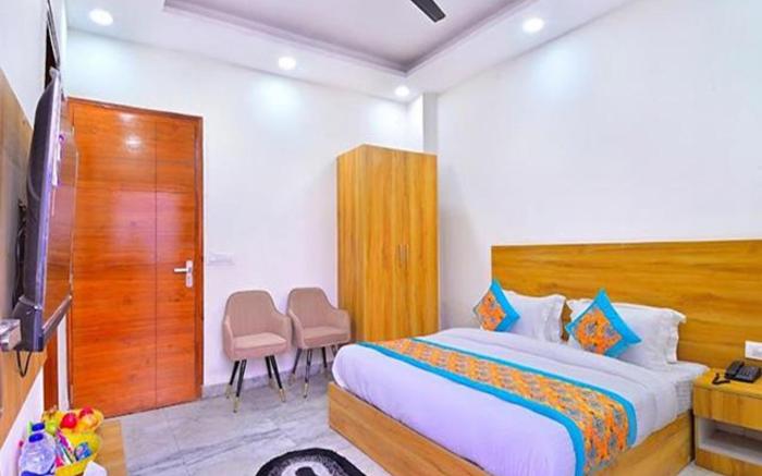 FabHotel The Param Continental