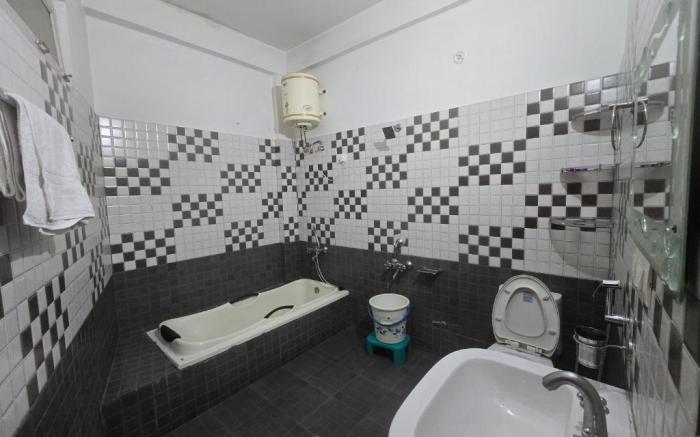 Besillio Grand Hotel & Restaurant