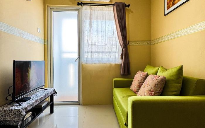 Apt Green Pramuka 2BR TowerO WiFi&Nflix ByDamaresa