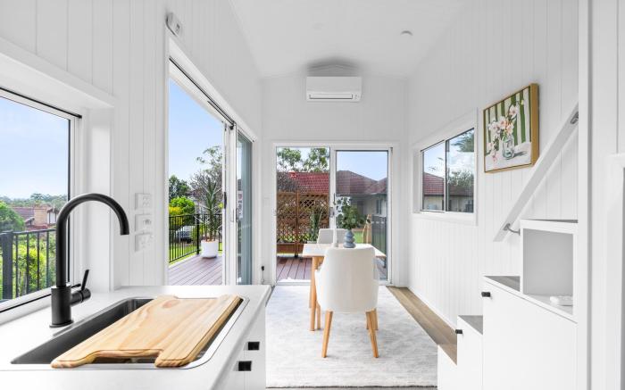 Cute 1-Bed Tiny House with Garden in Nature