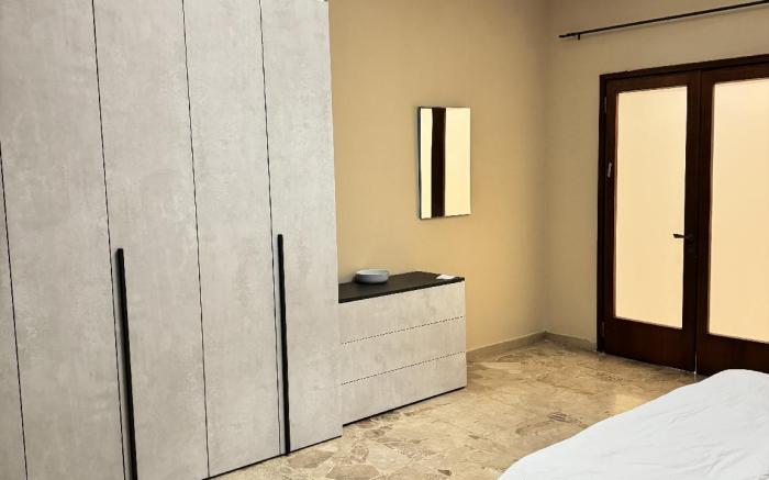 Urban stay camera con balcone panoramico