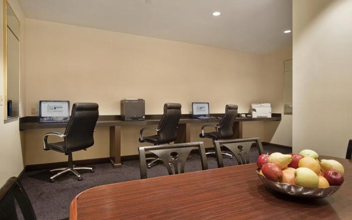Hilton Pearl River Hotel