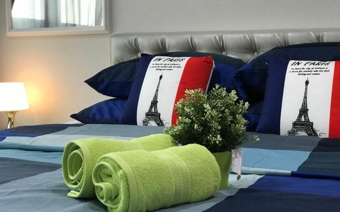 Zara Homestay i-City ShahAlam 100Mbps Wifi Netflix