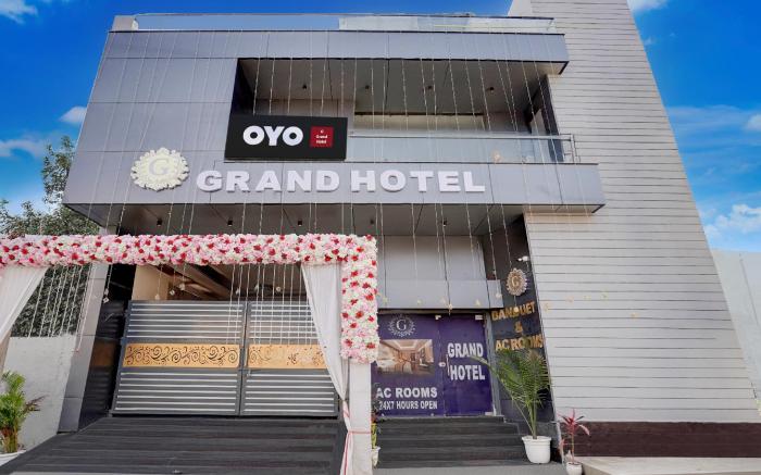 SPOT ON G Grand Hotel