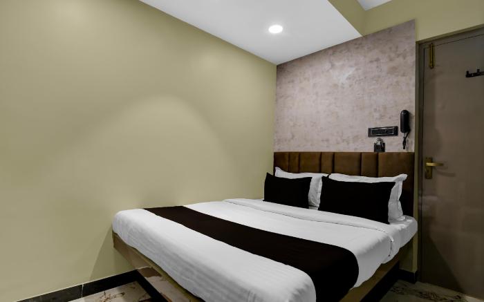 Hotel O KOLKATA SEVEN INN LLP