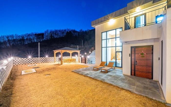 Seorin Chuncheon Dog Pension