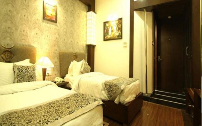 Hotel Costa River Varanasi