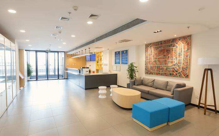 Homie Select · 2min to Metro · 25min to Tiananmen