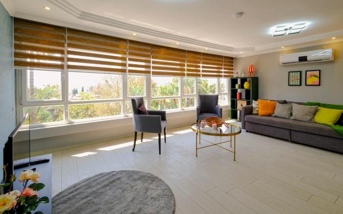 Central Flat in Kaleici with Sea View, Near Beach