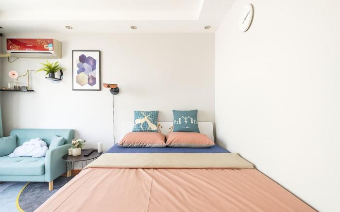 35sqm studio · 150m to metro | 15min to center