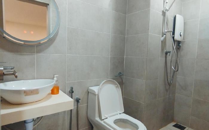 Modern Queen Studio by ComfyAsia