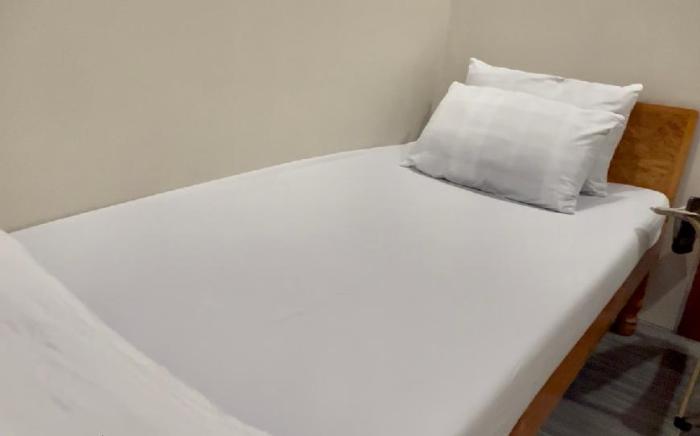 Small Room Near SM Lipa City and The Outlets