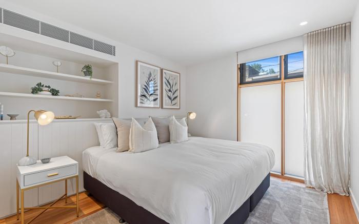 Stylish 2-bed Victorian Terrace in Carlton