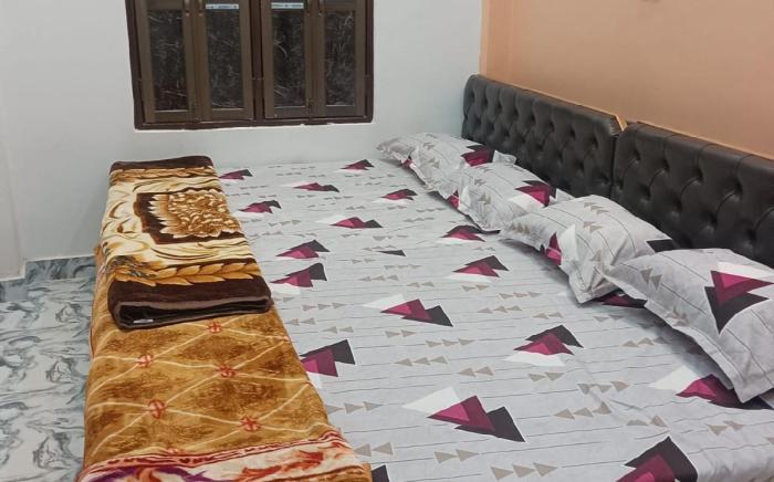 Lakshman Guest House