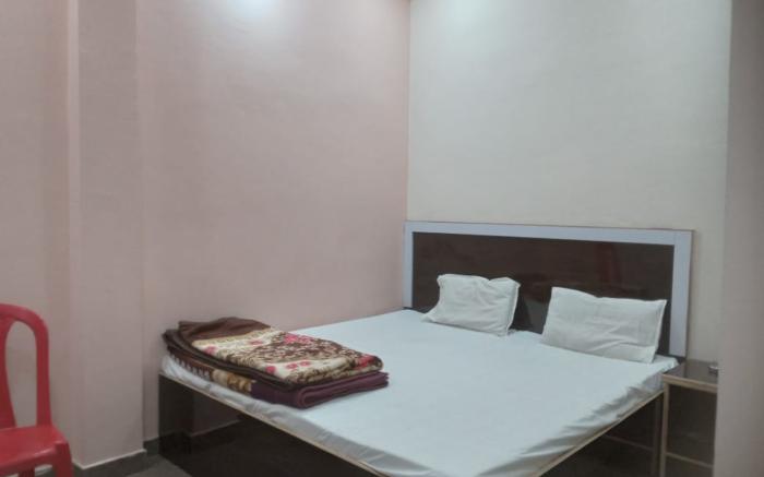 Lakshman Guest House