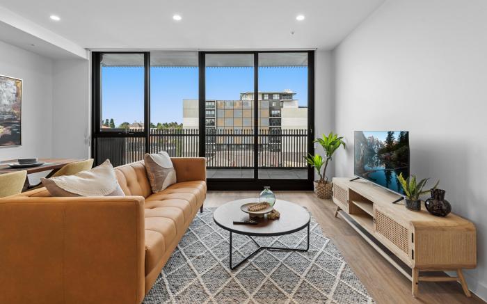 Modern Apartment on Burgundy Precinct & Parklands