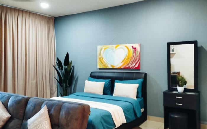 Superior Suites at Trefoil by ComfyAsia A14