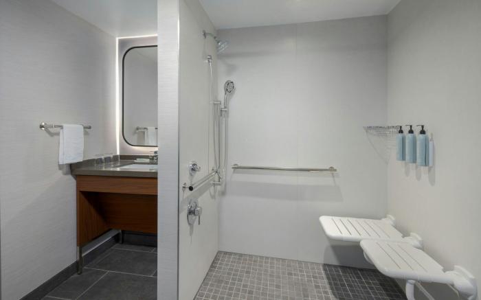 Courtyard by Marriott Athens Downtown