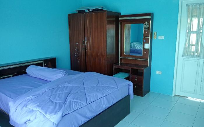 บ้านเพื่อน บางแสน โฮมสเตย์ 