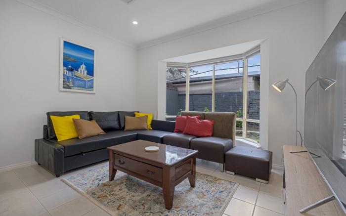 Spacious Glenunga Home with Garage Parking