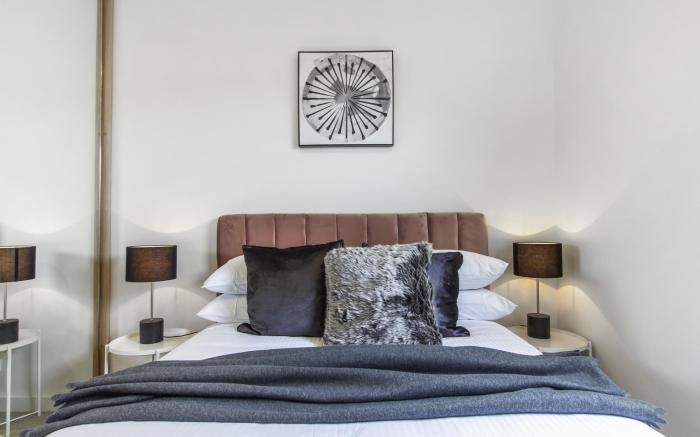 Boutique apartment in quiet, sought-after suburb