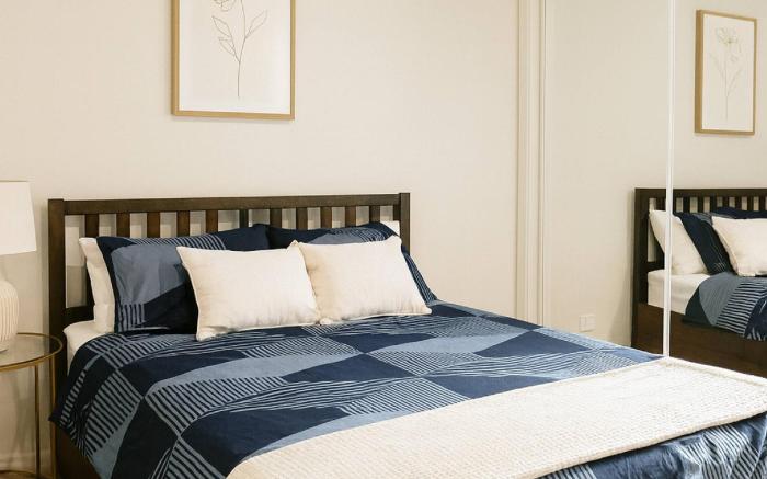 Stylish 2BR Retreat Near UC  Belconnen Mall