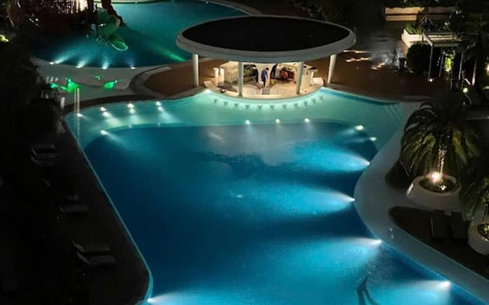 Bluesky Diamond Island Luxury Vacation