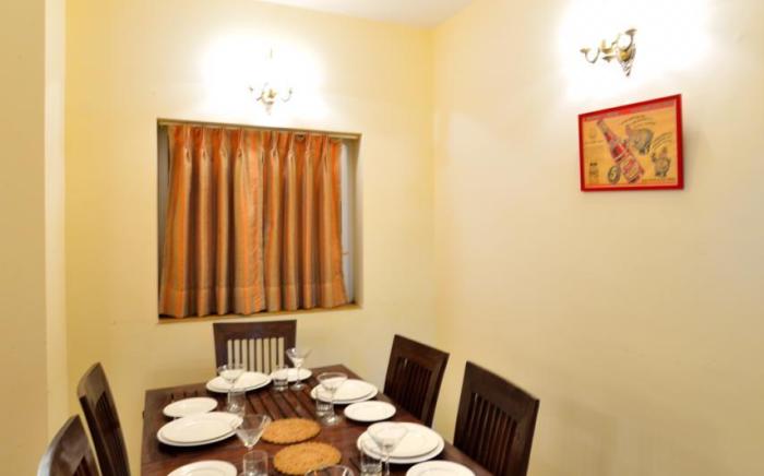 CHARMING 2BR APARTMENT WITH POOL NEAR BAGA BEACH