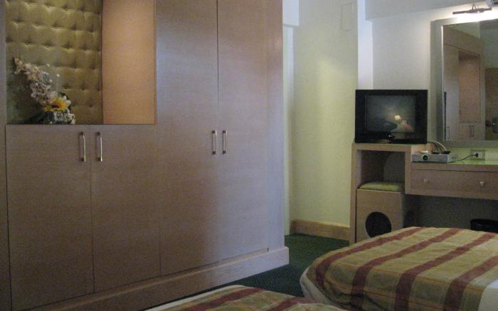 Santana Hotel