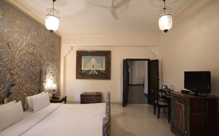 The Royal Retreat Resort & Spa