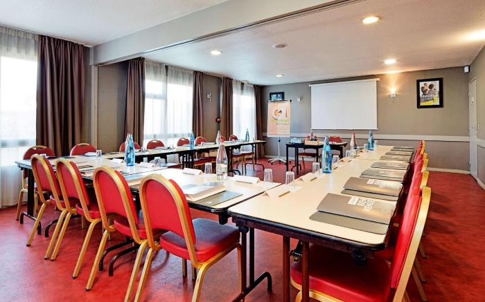 Campanile NATURE - Marne La Vallée Chelles - Villepinte