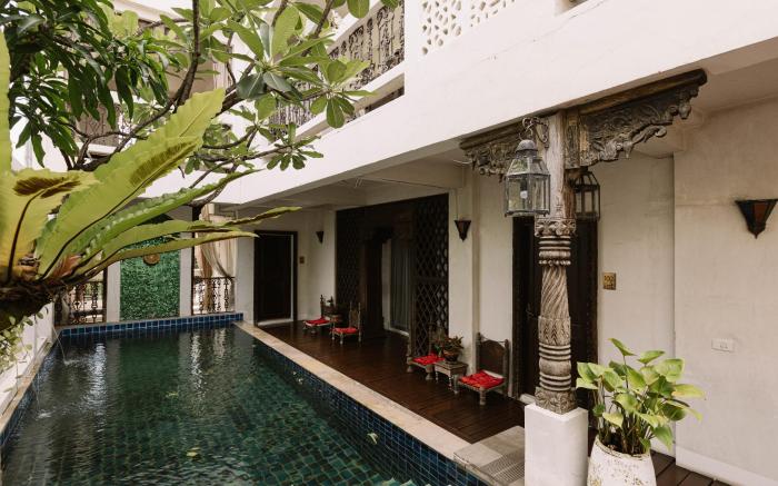 At Niman Conceptual Home