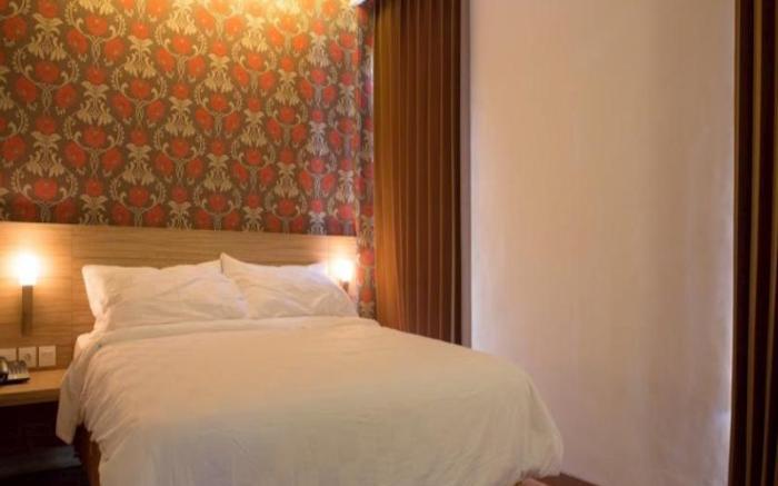 DeMira Hotel
