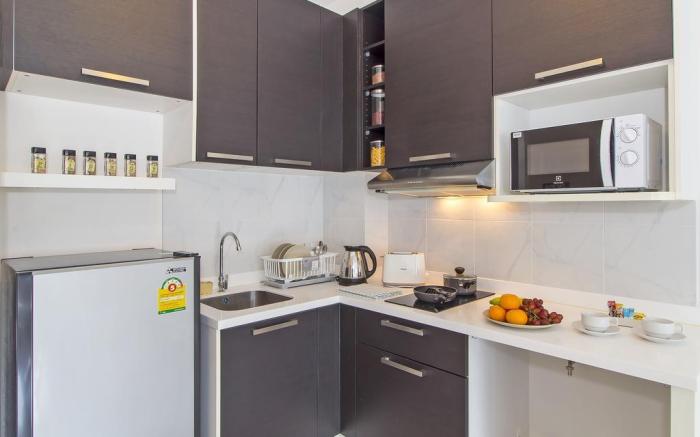 Chic Condo Karon by RESAVA