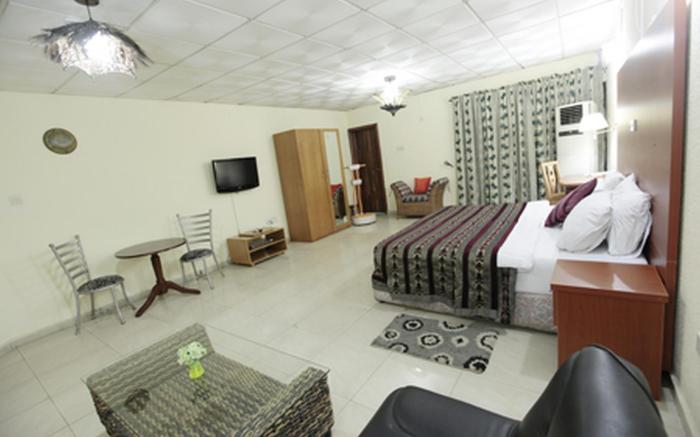ETAL HOTELS AND HALLS-IKEJA