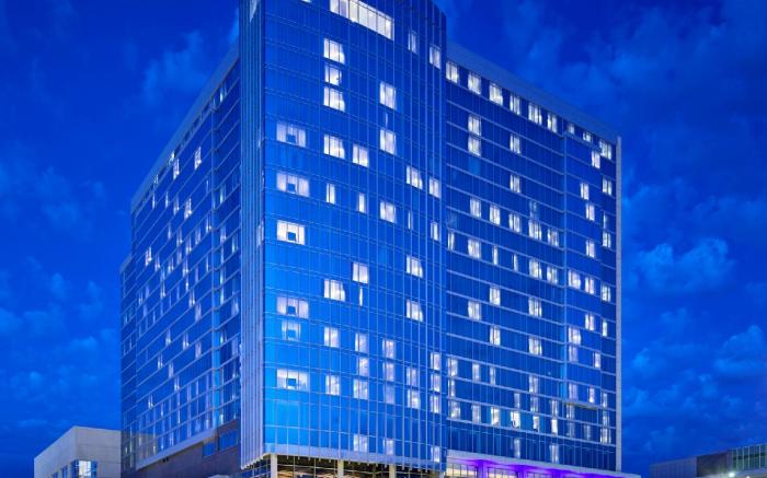 Loews Kansas City Hotel